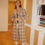 ABRIGO CUADROS BEIGE