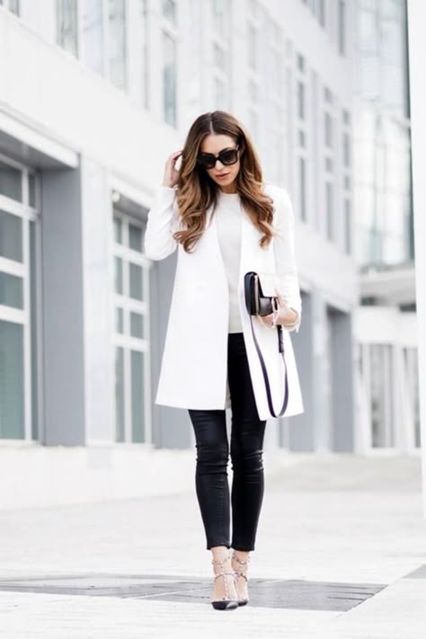 abrigo-blanco-mujer-658pbn-1.jpg 15 ideas de Abrigo blanco | abrigo blanco, ropa de invierno mujer, outfits invierno - Imagen 1