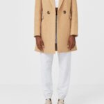 Stradivarius Abrigo corto beige (Segunda mano) Zalando.es