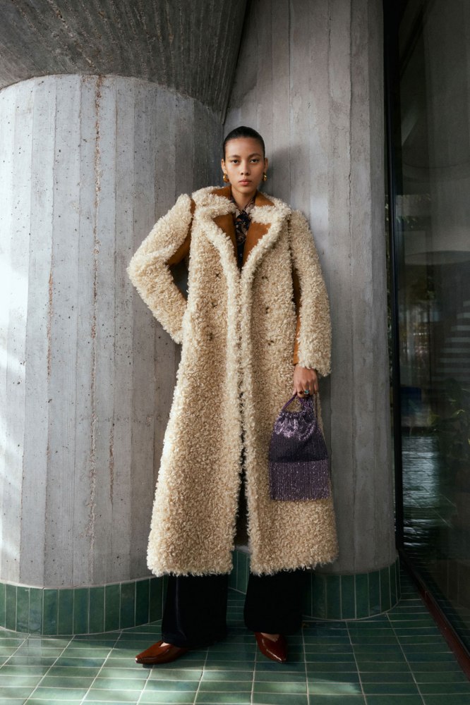 abrigo-doble-faz-mujer-490djl-1.jpg Abrigo doble faz Mujer | Abrigos y Chaquetas | SFERA - Imagen 1