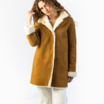 Abrigo de doble faz camel interior borreguito mujer