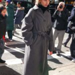 Estaba aburrida del abrigo gris hasta que decidí poner en práctica estas 5 ideas del street style | Vogue España