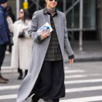Estaba aburrida del abrigo gris hasta que decidí poner en práctica estas 5 ideas del street style | Vogue España
