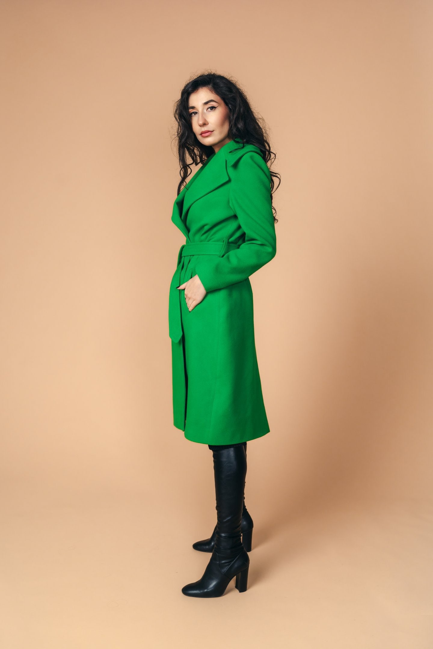 abrigo-verde-mujer-501sxj-1.jpg Abrigo de lana verde esmeralda: abrigo de otoño con cuello ancho Etsy España - Imagen 1