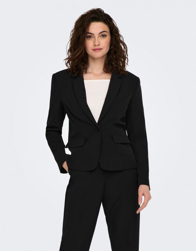americana-mujer-721bmm-1.jpg AMERICANA NEGRA DE VESTIR DE MUJER DE ONLY Mendicoa - Imagen 1