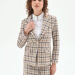 Blazer de tweed de cuadros color chocolate – Rinascimento