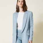 Chaqueta blazer de mujer Twinset azul claro de lino mixto 221TT2450