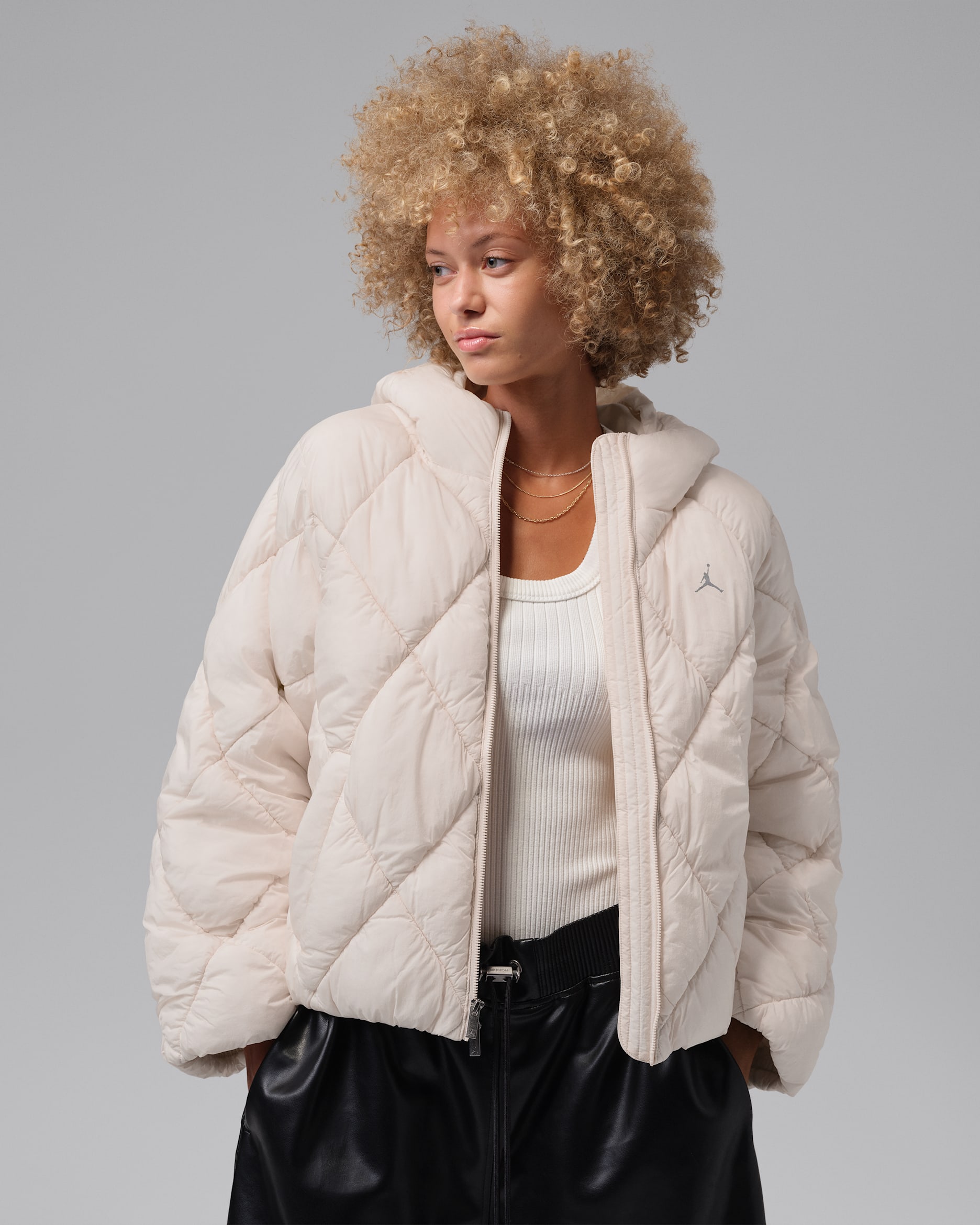 chaqueta-acolchada-304ldy-1.jpg Jordan Brooklyn Chaqueta acolchada Mujer Blanco perla - Imagen 1