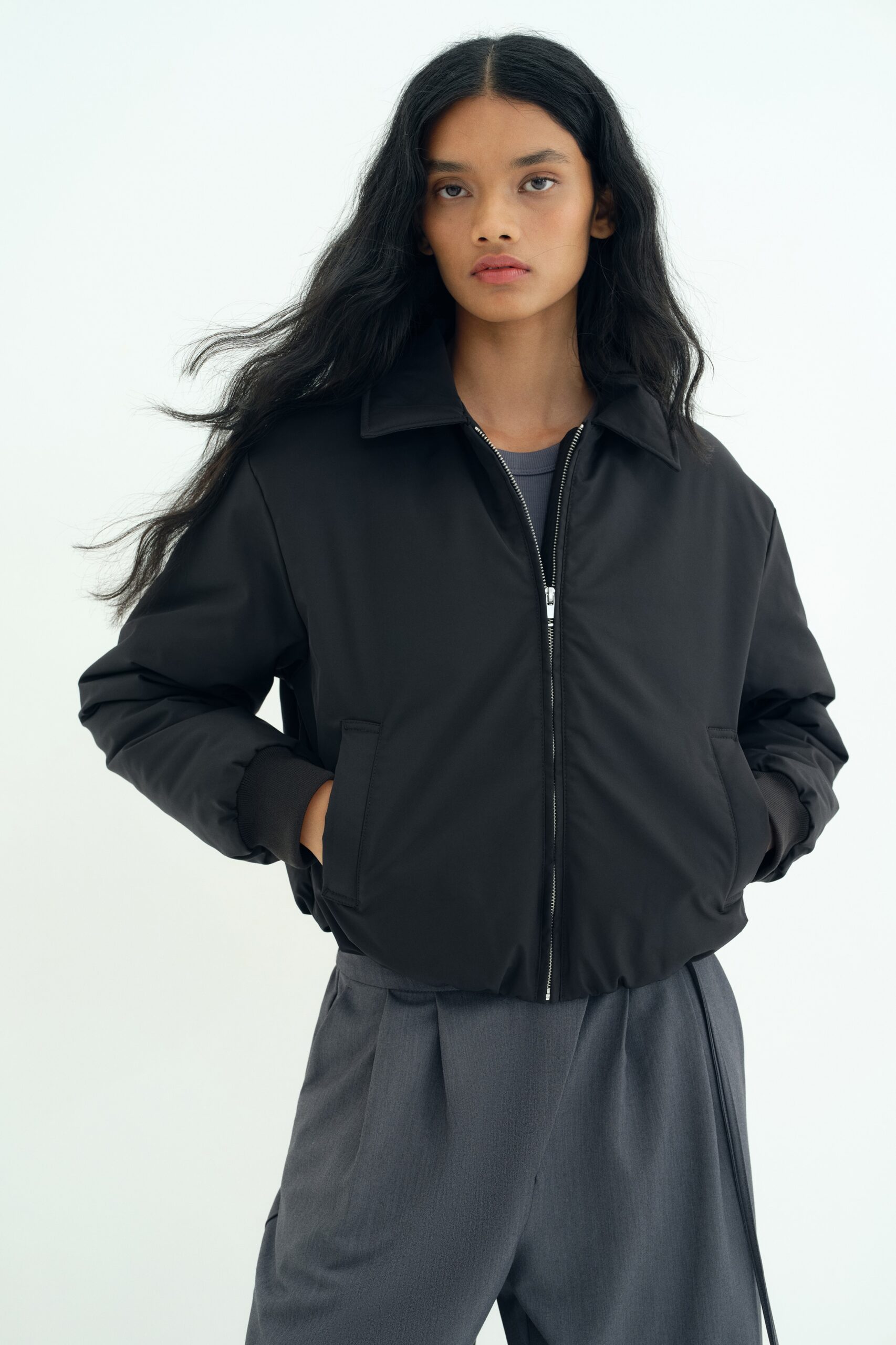 chaqueta-bomber-mujer-131eyd-1.jpg Cazadora bomber Negro MUJER | H&M ES - Imagen 1