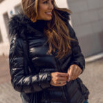 Chaqueta acolchada de invierno con capucha para mujer negro Bolf 5M773A